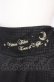 画像2: Amavel / 星座刺繍入り　チェック柄BACKリボンスカート  クロ O-25-07-24-067-CA-SK-IG-OS (2)
