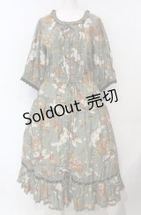 PINK HOUSE / オータムチェリーとうさぎプリントワンピース  グリーン O-25-07-24-024-LO-OP-IG-OS