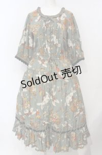 PINK HOUSE / オータムチェリーとうさぎプリントワンピース  グリーン O-25-07-24-024-LO-OP-IG-OS