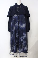 axes femme / テレスコーププリントケープ風ワンピース  ネイビー O-25-07-26-032-AX-OP-IG-OS