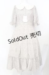 m petit by misako / NINA’Sコラボトワルドジュイワンピース M ベージュ O-25-07-26-063-LO-OP-OW-OS