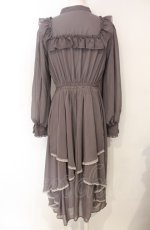 画像3: axes femme / ラッフルフリルシフォンワンピース グレー O-25-07-26-087-AX-OP-IG-ZT011 (3)