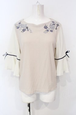 画像1: axes femme / 鍵×本刺繍チューリップ袖プルオーバー  ベージュ O-25-07-26-093-AX-TO-IG-OS