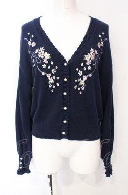 画像1: axes femme / SAKURA刺繍ショートカーディガン F ネイビー O-25-07-26-116-AX-TO-OW-OS