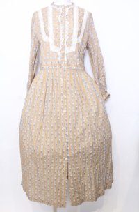 Jane Marple Dans Le Salon / Wall paper Agathaドレス M ベージュ O-25-07-27-075-JM-OP-OW-OS