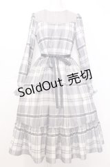 Melody BasKet / Melodyタータンティアードワンピース  グレー O-25-07-27-027-LO-OP-OW-OS