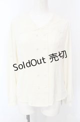 FA（Fi.n.t） / レース衿ダブル釦ブラウス  アイボリー O-25-07-28-073-LO-BL-IG-ZT027
