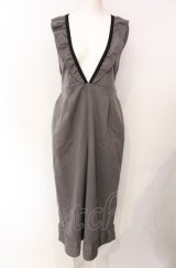 axes femme / Vフリルサロペット  グレー O-25-07-29-120-AX-PA-IG-OS