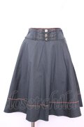 axes femme / ホルターサス付きフレアスカート M グリーン O-25-07-31-050-AX-SK-OW-OS