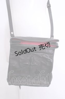 画像1: zerone-ゼローネ- / 十字架と羽ショルダーバッグ  ブラック O-25-07-31-1005-PU-BG-OW-OS