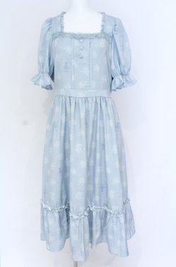 画像1: m petit by misako / NINA'S 花柄スクエアネックワンピース LL サックス O-25-07-31-1149-LO-OP-OW-OS