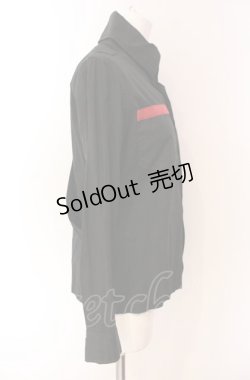 画像2: HERE THERE / ステッチブラウス  ブラック×レッド O-25-08-02-094-PU-BL-IG-ZS