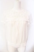 Franche Lippee / お花モチーフプルオーバー M シロ O-25-08-05-064-LO-TO-OW-OS