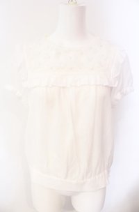 Franche Lippee / お花モチーフプルオーバー M シロ O-25-08-05-064-LO-TO-OW-OS