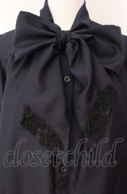 画像2: Enchantlic Enchantilly / ノーブルリボンタイブラウス  ネイビー O-25-08-05-068-LO-BL-OW-OS