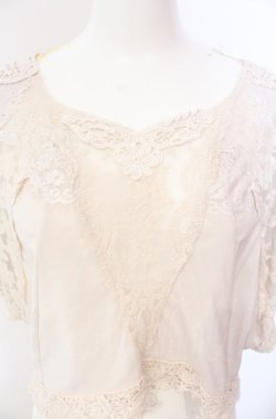 画像2: OZZ ANGELO / レース切り替えトップス  アイボリー O-25-08-07-028-OO-TO-OW-OS