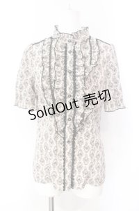 axes femme / 壁紙柄ブラウス M キナリ O-25-08-07-034-AX-BL-OW-OS