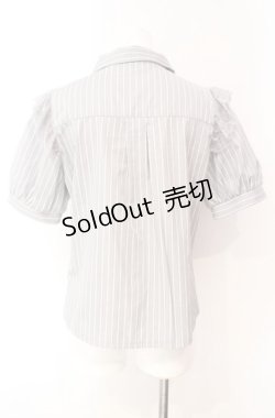 画像3: axes femme POETIQUE / ジャボブローチ付ブラウス  グレー O-25-08-07-057-AX-BL-IG-OS