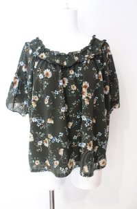 axes femme / バックシャンエスパンディプルオーバー  グリーン O-25-08-07-087-AX-TO-IG-OS