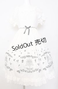 metamorphose / 羽根十字架柄刺繍入り半袖ワンピースセット【ワンピース単品】  シロ O-25-08-08-016-ME-OP-IG-OS