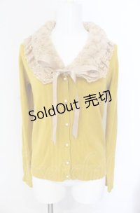 axes femme / ファーティペット付きカーディガン  イエロー O-25-08-09-031-AX-TO-IG-OS