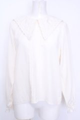 axes femme POETIQUE / ビッグカラープルブラウス  アイボリー O-25-08-09-1004-AX-BL-IG-OS