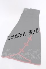 Qutie Frash / レッグカバー  ブラック×レッド O-25-08-09-1037-QU-ZA-IG-OS