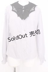 axes femme POETIQUE / リボン付きコウモリカラーブラウス M グレー×クロ O-25-08-09-1013-AX-BL-IG-OS