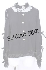 Rojita / チョーカー風ネック袖リボンブラウス  クロ O-25-08-09-1015-LO-BL-IG-OS