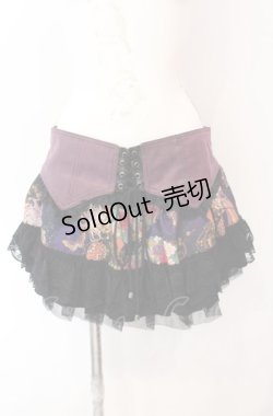 画像1: Qutie Frash / コルセット風和柄ミニスカート  ブラック×パープル×オレンジ O-25-08-09-012-QU-PA-IG-OS