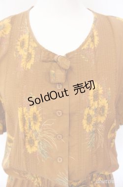 画像2: KETTY / ひまわり柄ピンタックワンピース  ブラウン系 O-25-08-10-059-EL-OP-OW-OS