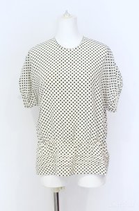 INGEBORG / ドット柄トップス  アイボリー×クロ O-25-08-10-072-LO-TO-OW-ZI