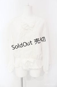 INGEBORG / タックリボンブラウス  シロ O-25-08-10-034-LO-BL-OW-ZI