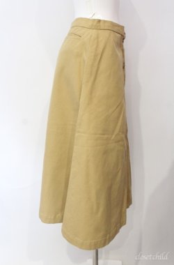 画像2: INGEBORG / 前ボタンデニムスカート  ベージュ O-25-08-10-003-LO-SK-OW-OS