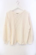 axes femme / ケーブル編みニット  アイボリー O-25-08-11-041-AX-TO-IG-OS