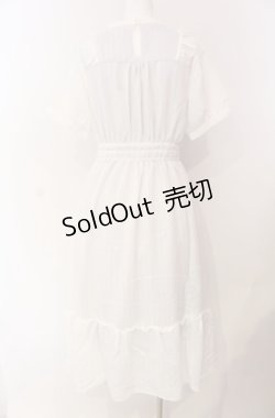 画像3: axes femme / すみれ刺繍ワンピース  シロ O-25-08-11-059-AX-OP-IG-OS
