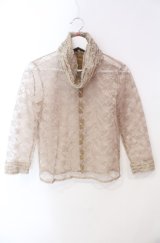 KANEKO ISAO / ハイネック総レースブラウス  ベージュ O-25-08-13-005-EL-BL-OW-OS