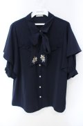axes femme / ブーケリボン刺繍ブラウス M ネイビー O-25-08-13-091-AX-BL-OW-OS