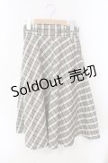 F&A / コインチェーン使いチェックフレアースカート F L/GRAY×GY O-25-08-13-023-LO-SK-YM-ZT064