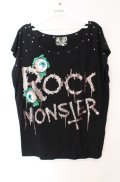 GLAVIL / プリントスタッズカットソー  ブラック O-25-08-16-051-PU-TO-IG-OS