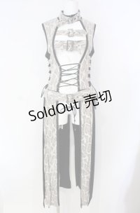Qutie Frash / ベルトロングベスト  ブラック×ホワイト O-25-08-16-103-QU-TO-IG-OS