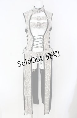画像1: Qutie Frash / ベルトロングベスト  ブラック×ホワイト O-25-08-16-103-QU-TO-IG-OS