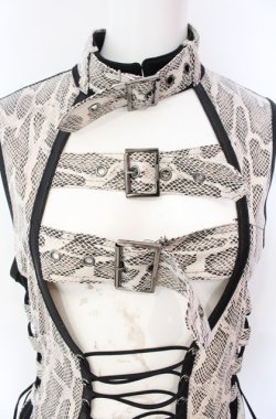 画像2: Qutie Frash / ベルトロングベスト  ブラック×ホワイト O-25-08-16-103-QU-TO-IG-OS