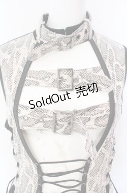 画像2: Qutie Frash / ベルトロングベスト  ブラック×ホワイト O-25-08-16-103-QU-TO-IG-OS