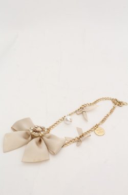 画像1: Maison de FLEUR / ビジューリボンパールバッグチャーム  アイボリー O-25-08-20-086-LO-ZA-OW-OS