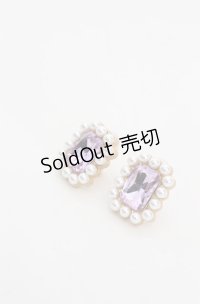 Maison de FLEUR / パールビジューイヤリング  ラベンダー×ゴールド O-25-08-20-089-LO-AC-OW-OS