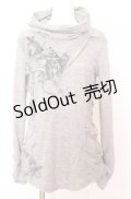 Ozz Croce / ネックレスチェーン付きハイネックカットソー  グレー O-25-08-20-1040-OO-TO-IG-OS