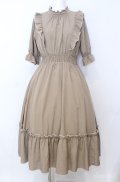 m petit by misako / NINA'SコラボAMハイショクメローワンピース M ベージュ O-25-08-20-1011-LO-OP-OW-OS