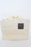 Maison de FLEUR / 阪急西宮限定フロントレースフリルハンドルトートバッグ  アイボリー O-25-08-20-025-LO-BG-OW-OS