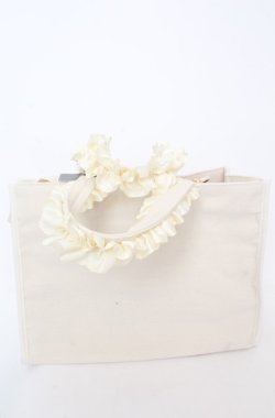 画像2: Maison de FLEUR / 阪急西宮限定フロントレースフリルハンドルトートバッグ  アイボリー O-25-08-20-025-LO-BG-OW-OS